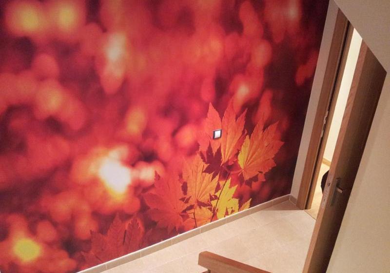 ペンション Hostal Restaurante La Muralla