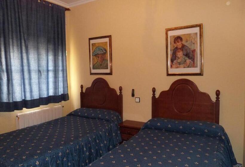 펜션 Hostal Restaurante Las Canteras