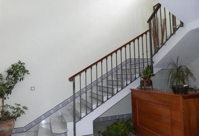 펜션 Hostal Restaurante Las Canteras