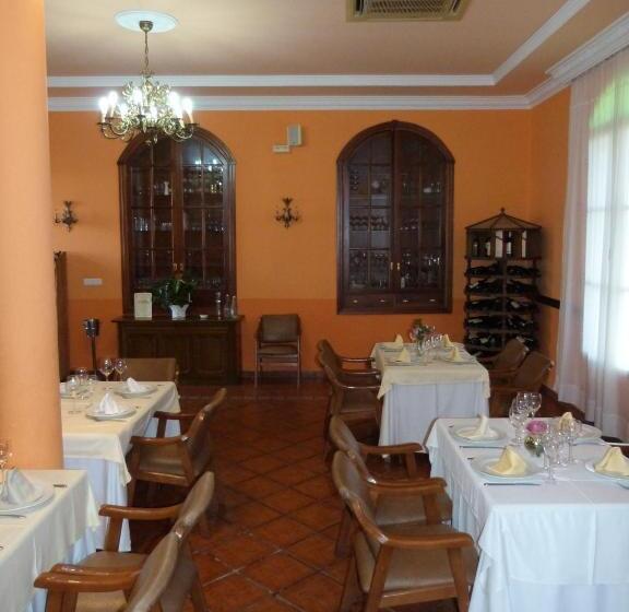 펜션 Hostal Restaurante Las Canteras