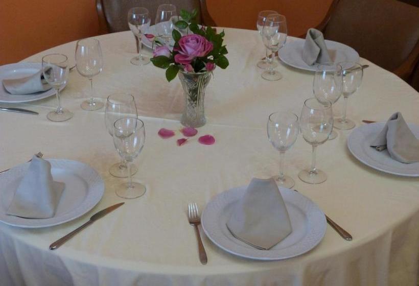 펜션 Hostal Restaurante Las Canteras