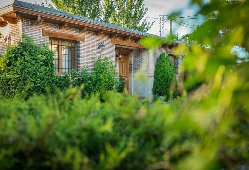 بنسيون Hostal Restaurante Rijujama