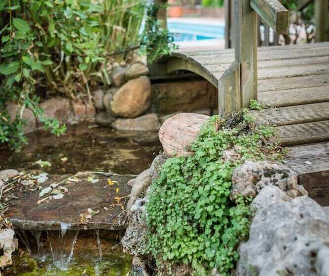 بنسيون Hostal Restaurante Rijujama