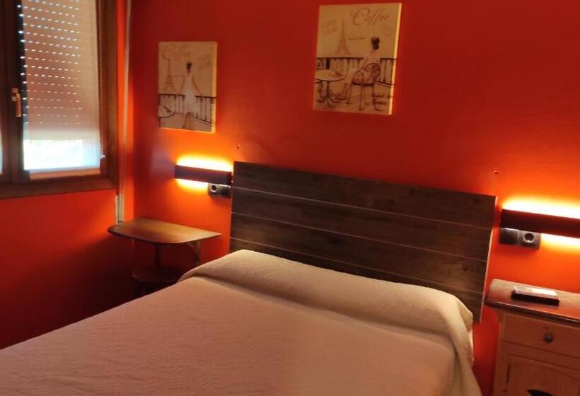 پانسیون Hostal Suetxe