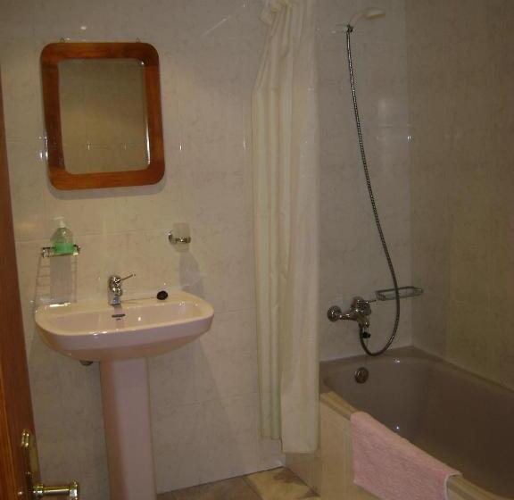 膳宿费 Hostal Venta San Blas