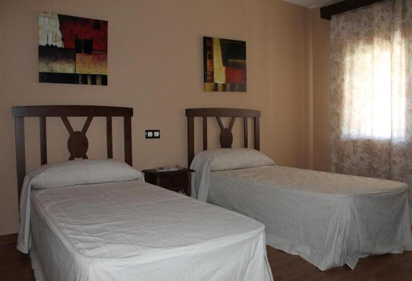 پانسیون Hosteria Verahouse