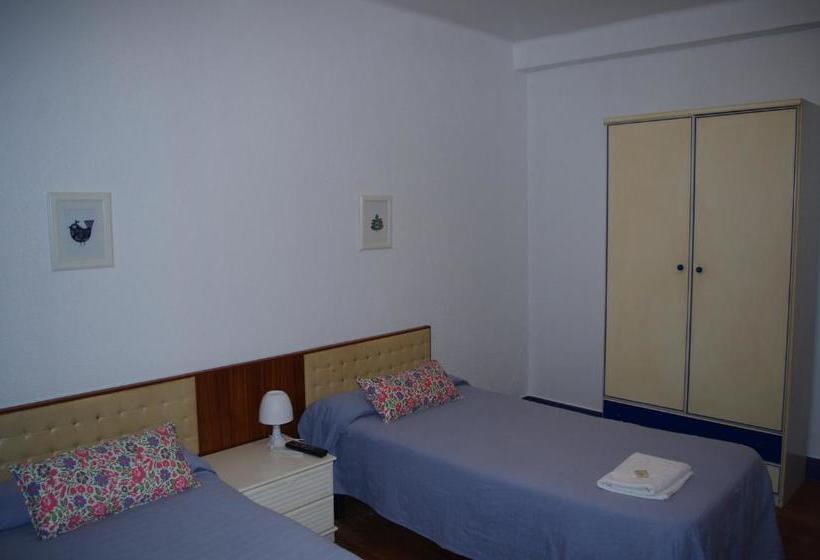 Pensión "la Marina"