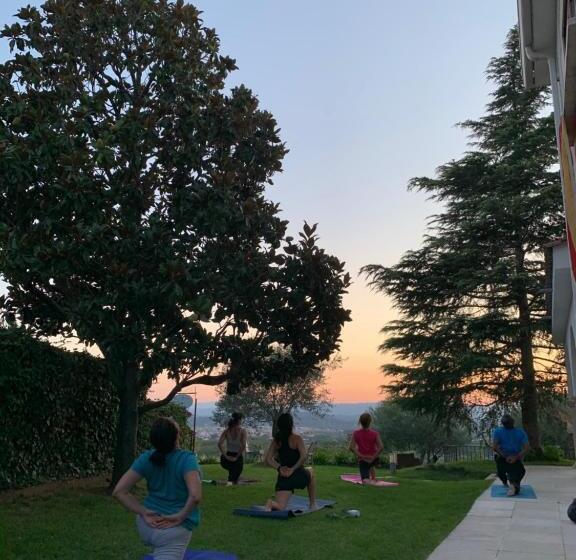 膳宿费 Montjuic Boutique Bed & Breakfast Girona