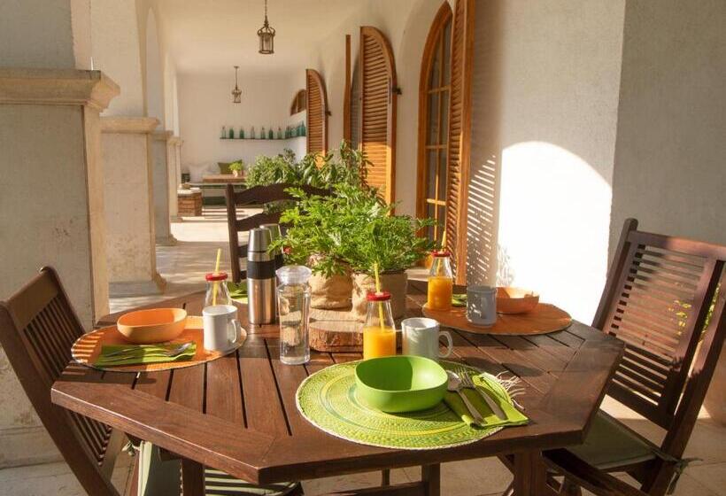 膳宿费 Montjuic Boutique Bed & Breakfast Girona