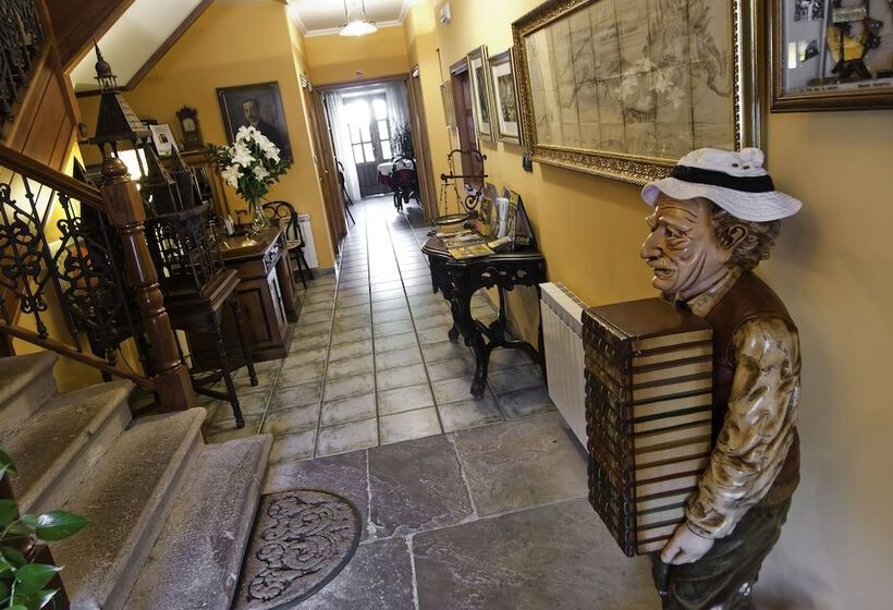 Пансион Posada Casa De Don Guzman