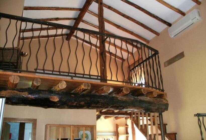 פנסיון Posada Tresmentiras