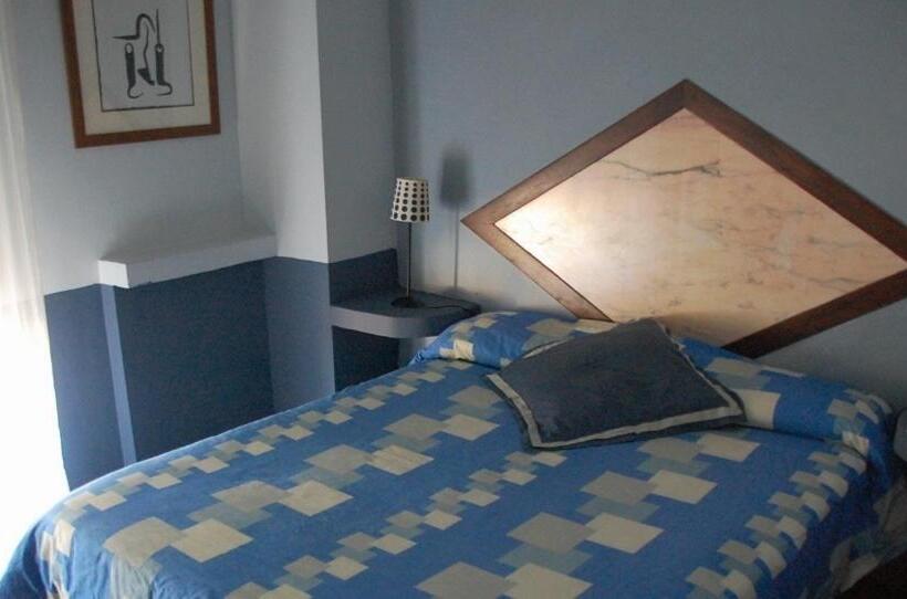 פנסיון Posada Tresmentiras