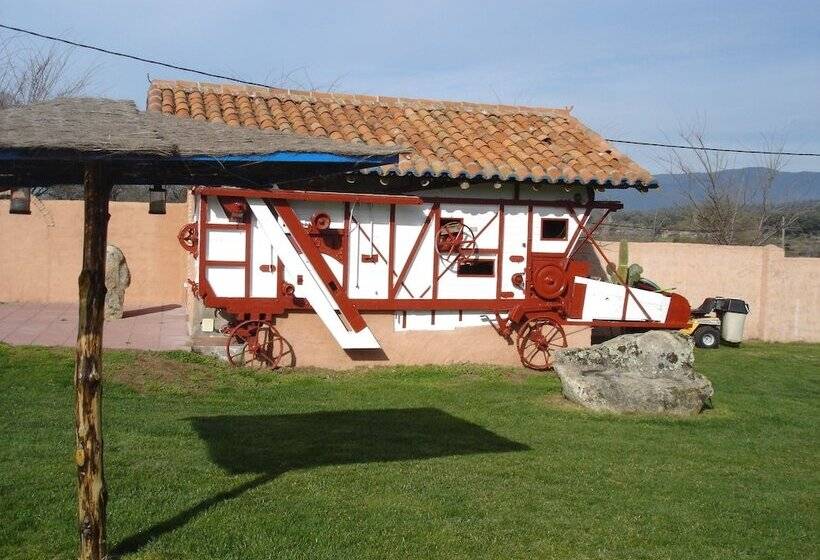 פנסיון Posada Tresmentiras