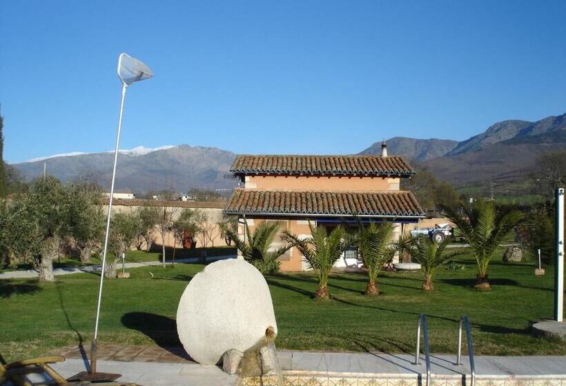 פנסיון Posada Tresmentiras