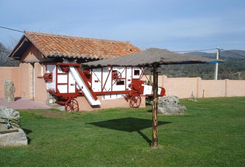 פנסיון Posada Tresmentiras