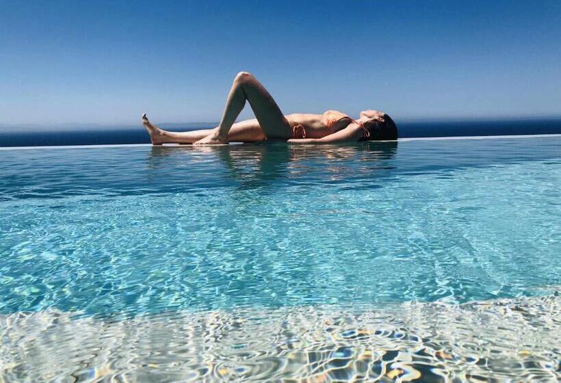 ペンション Villa El Buzo