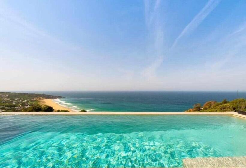 ペンション Villa El Buzo