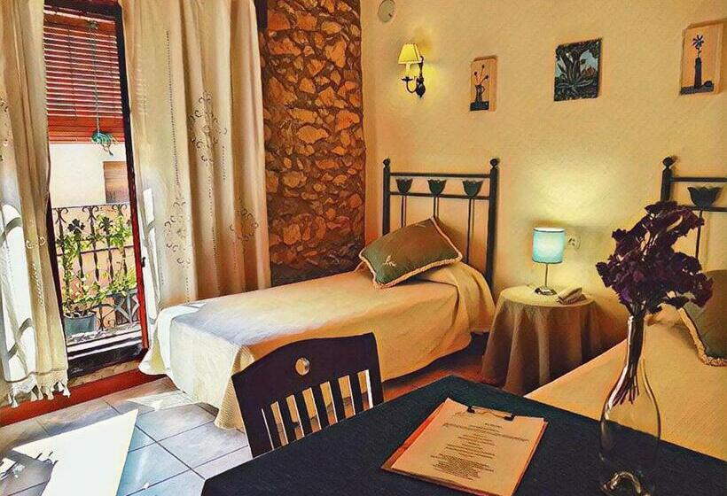 Vía Natura Hotel Rural Gastronómico