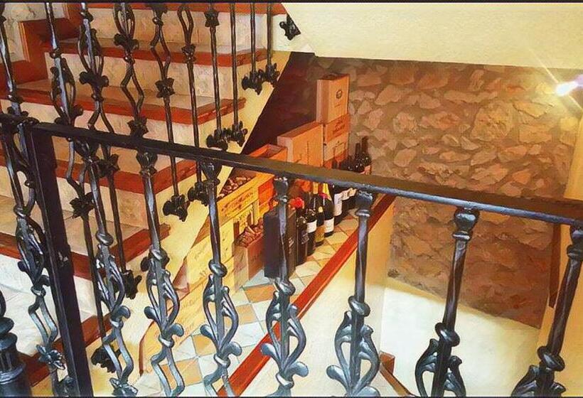 Vía Natura Hotel Rural Gastronómico