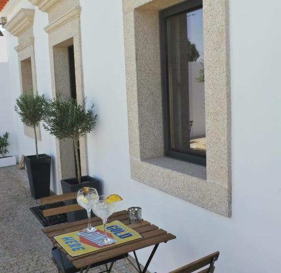 هاستل Dh Country House