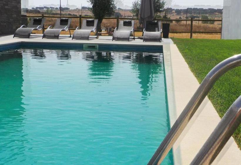 هاستل Dh Country House