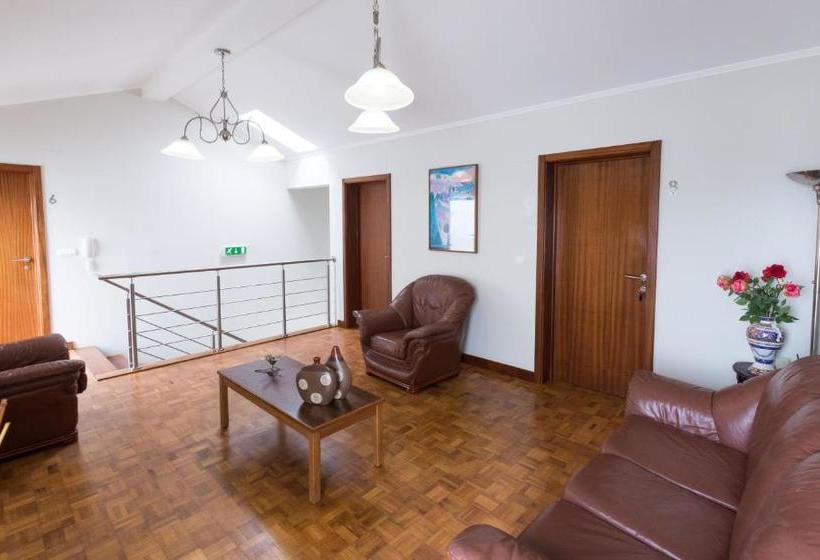 ユースホステル Estalagem Pico D Agua