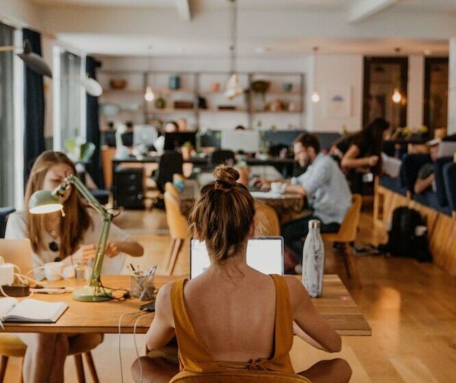 هاستل Selina Secret Garden Lisbon