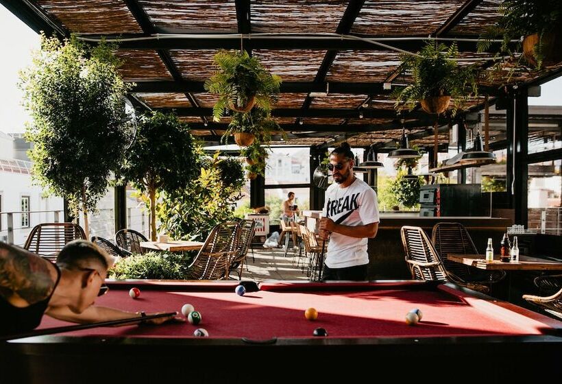 هاستل Selina Secret Garden Lisbon