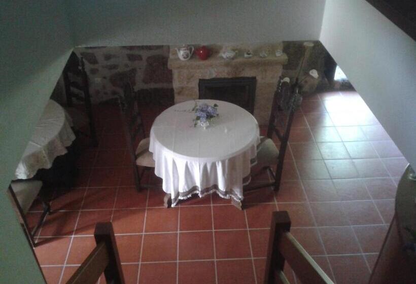 مبيت وإفطار Casas Vale Martinho