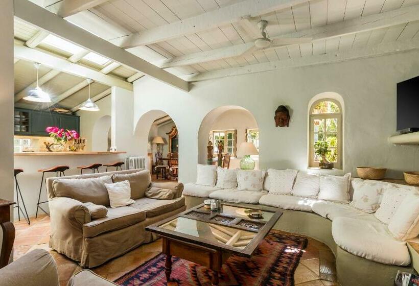 فندق Casa Belaventura