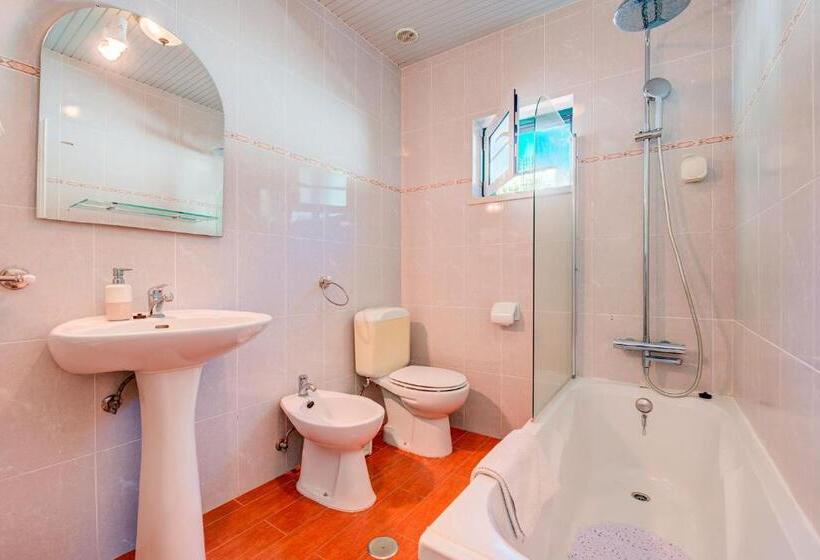 בית מלון כפרי Herdade Da Granja Nova