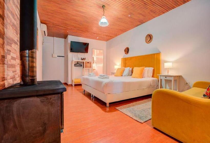 בית מלון כפרי Herdade Da Granja Nova