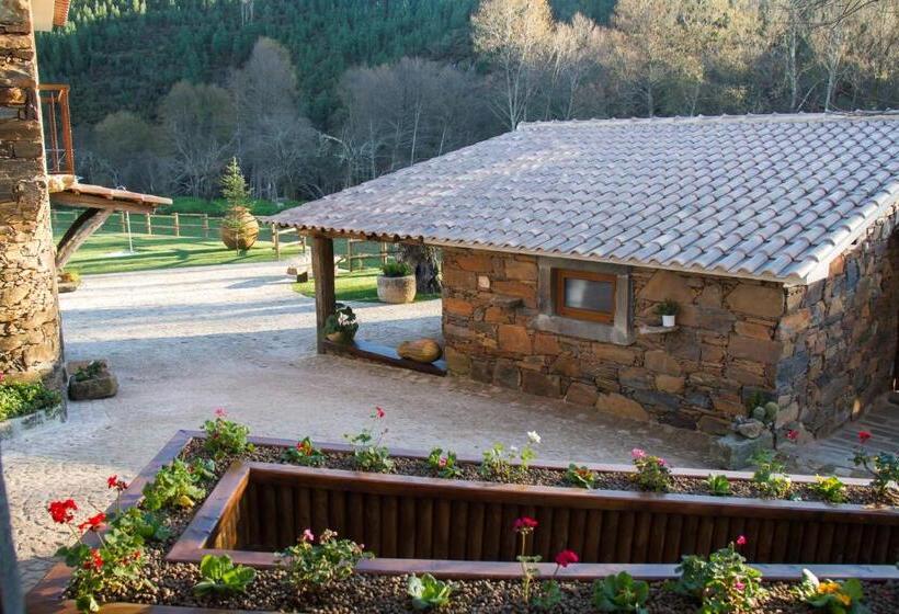 Отель Refúgios Do Pinhal