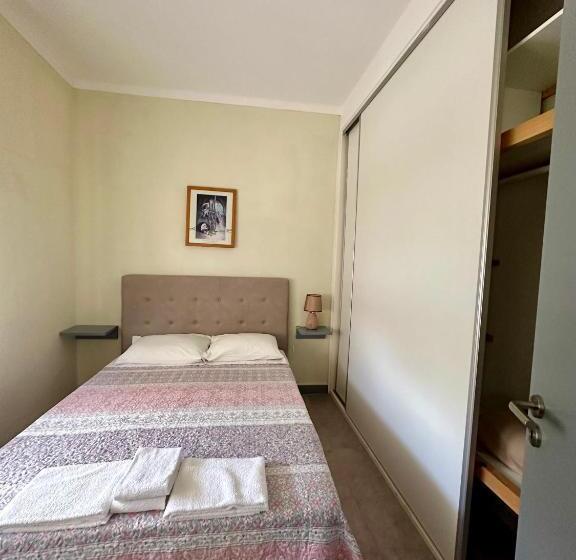 ペンション Abrigo Do Portinho