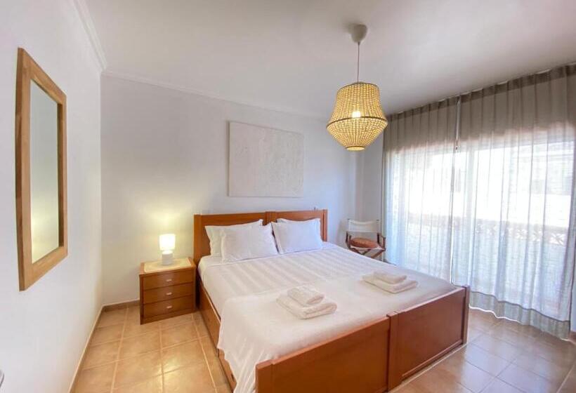 פנסיון Aloha Burgau Guesthouse