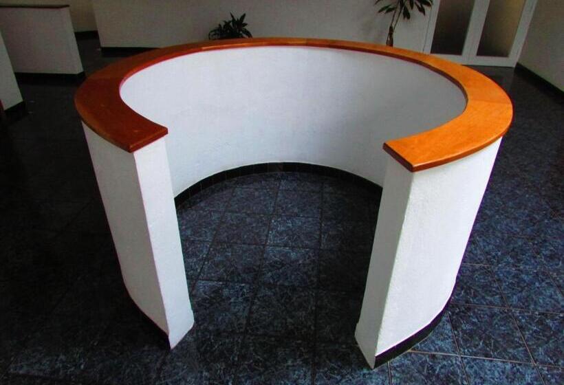 פנסיון Atcamões