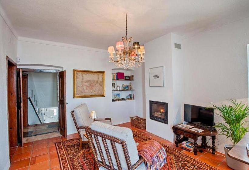 بنسيون Casa Da Moira