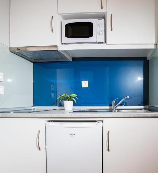 פנסיון Chic Studios