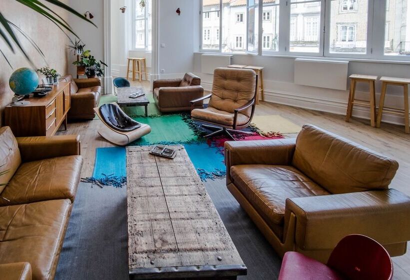 膳宿费 Dona Emília Guest House & Studio Apartment Building