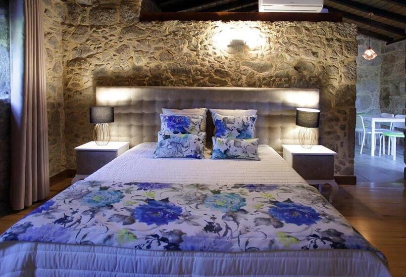 펜션 Encosta Dos Túneis   Turismo E Lazer