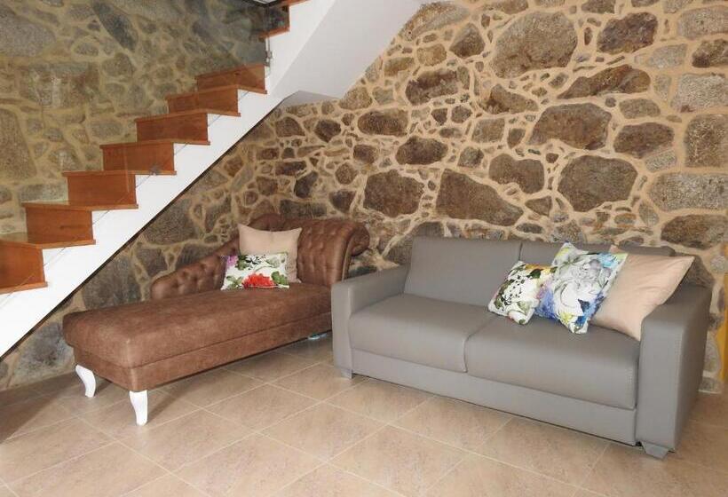 펜션 Encosta Dos Túneis   Turismo E Lazer