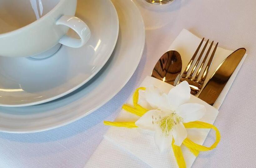 펜션 Encosta Dos Túneis   Turismo E Lazer