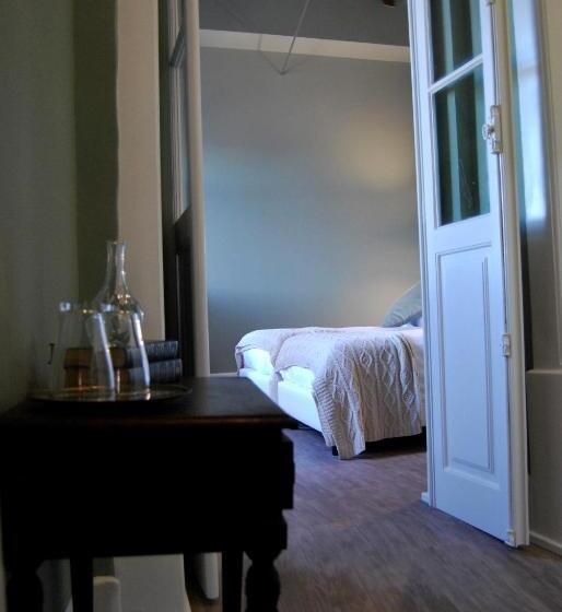 پانسیون Guest House Santa Clara