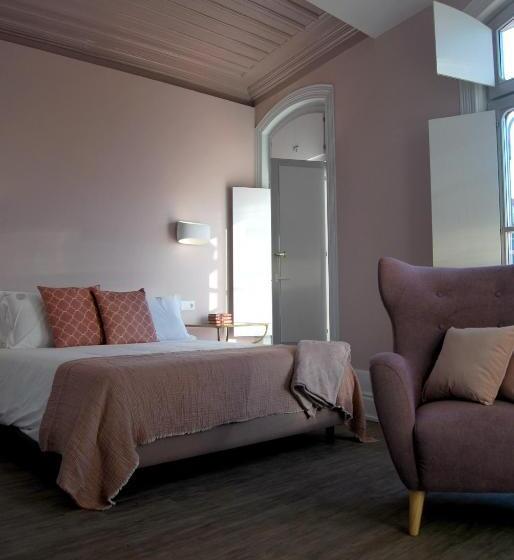 پانسیون Guest House Santa Clara