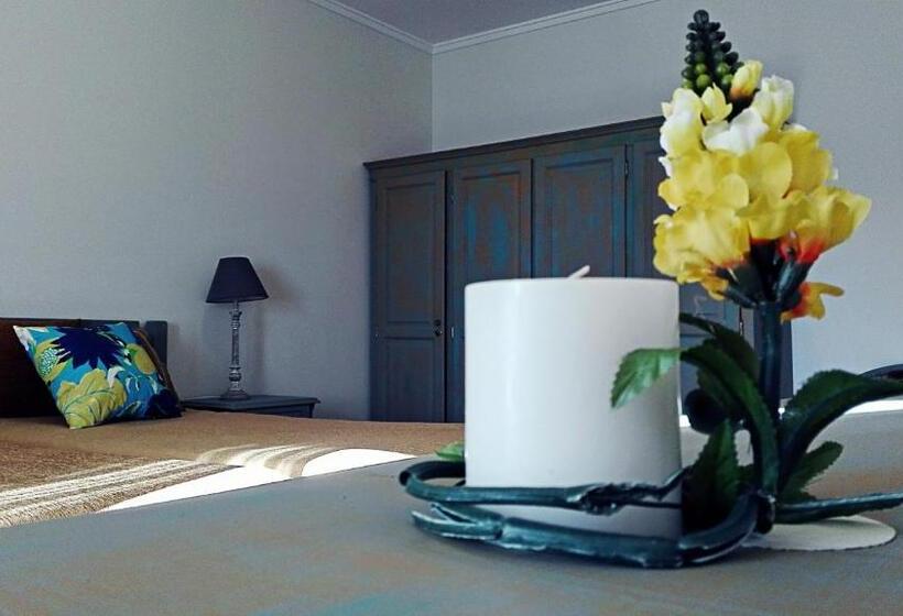 Пансион Guesthouse Casa Das Abegoarias