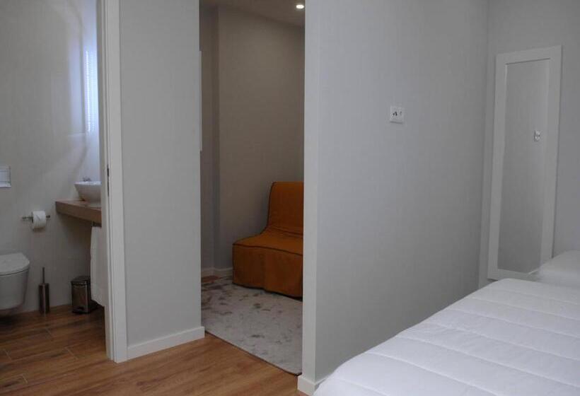 پانسیون Marina Charming House