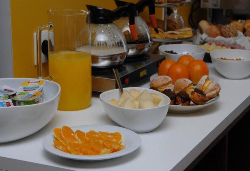 پانسیون Marina Charming House