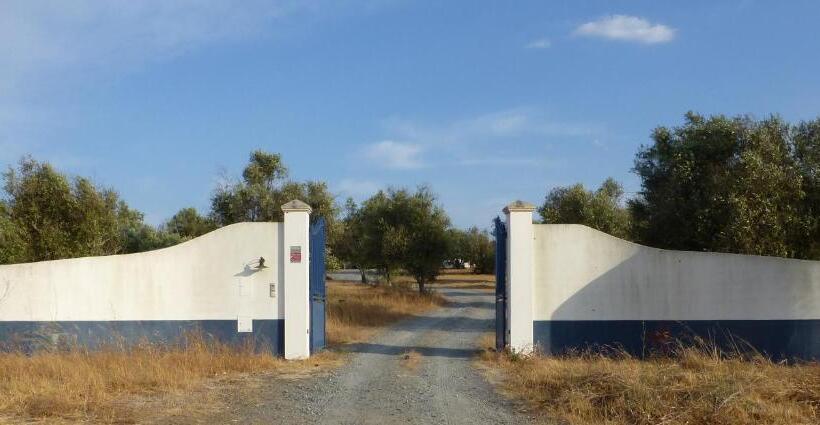 پانسیون Monte Das Beatas   Alojamento Local