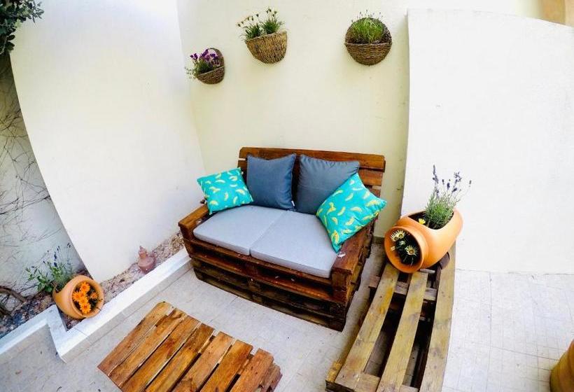 Пансион Pillows Peniche B&b