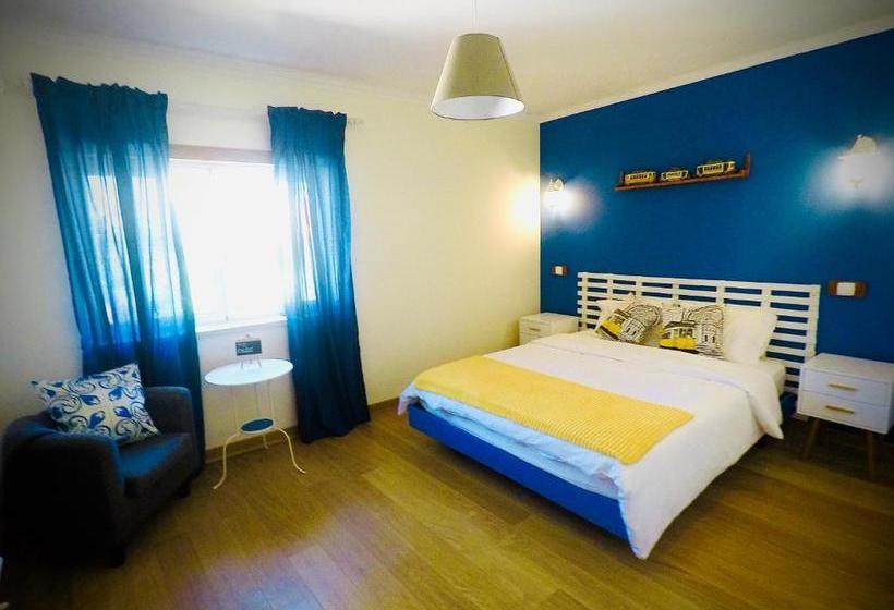 Пансион Pillows Peniche B&b